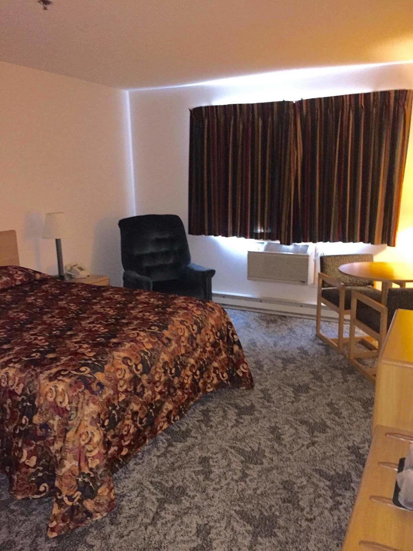 Lincoln Host Motor Inn Escanaba Buitenkant foto